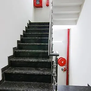 Fabhotel Welcome Residency Hotel