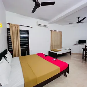 Hotel Sunday - Townhouse Club Airport Trivandrum, Thiruvananthapuram